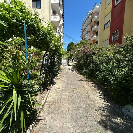 Apartament Mane Golem (Tirana)